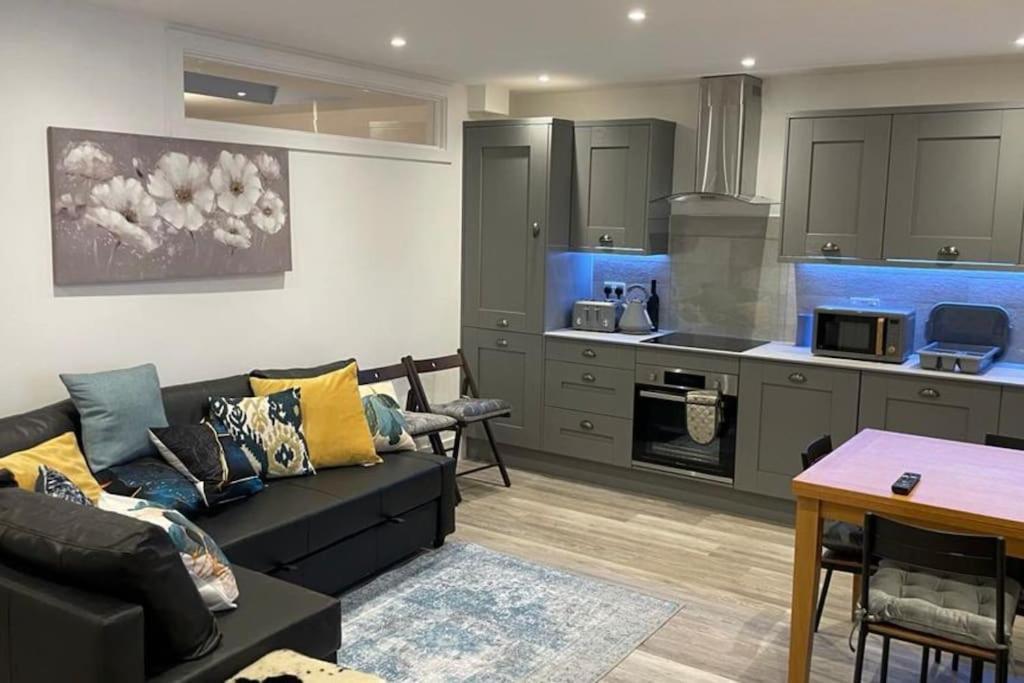 Comfortable Flat Close To The Beach Brighton Exterior photo